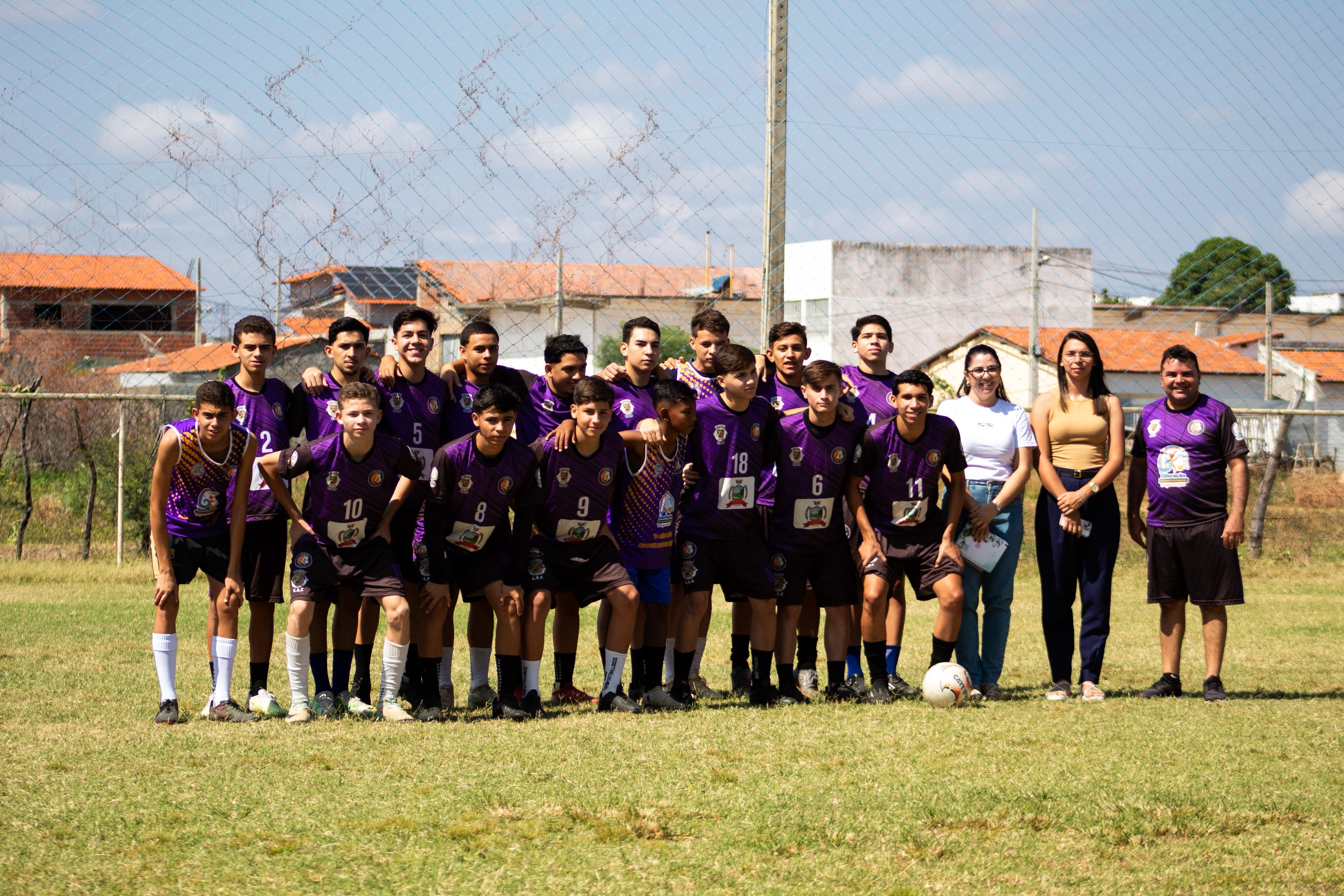 Visita técnica, amistoso e torneio